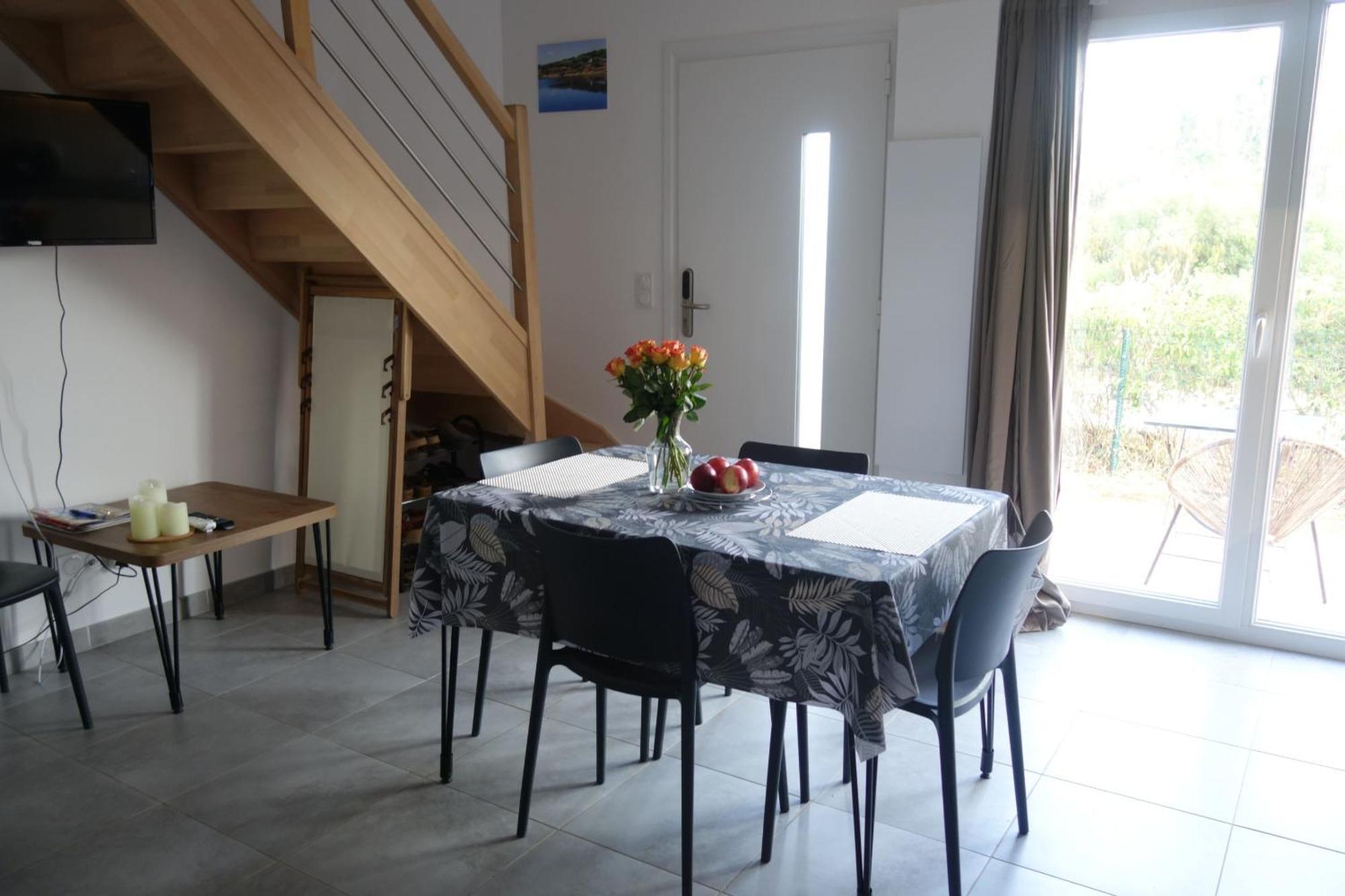 Residence Hoteliere Les Hameaux De Saint Cyprien Appartement 2 Chambres ลิชชี ภายนอก รูปภาพ