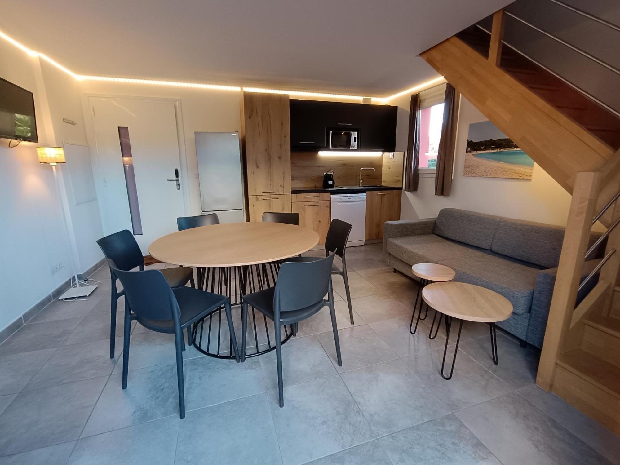 Residence Hoteliere Les Hameaux De Saint Cyprien Appartement 2 Chambres ลิชชี ภายนอก รูปภาพ