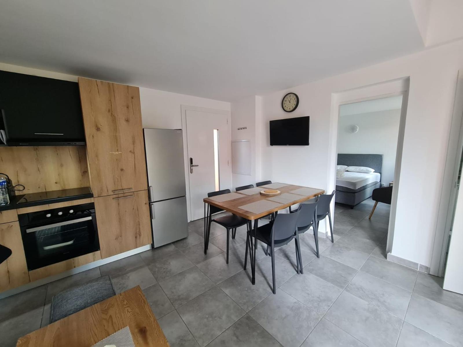 Residence Hoteliere Les Hameaux De Saint Cyprien Appartement 2 Chambres ลิชชี ภายนอก รูปภาพ