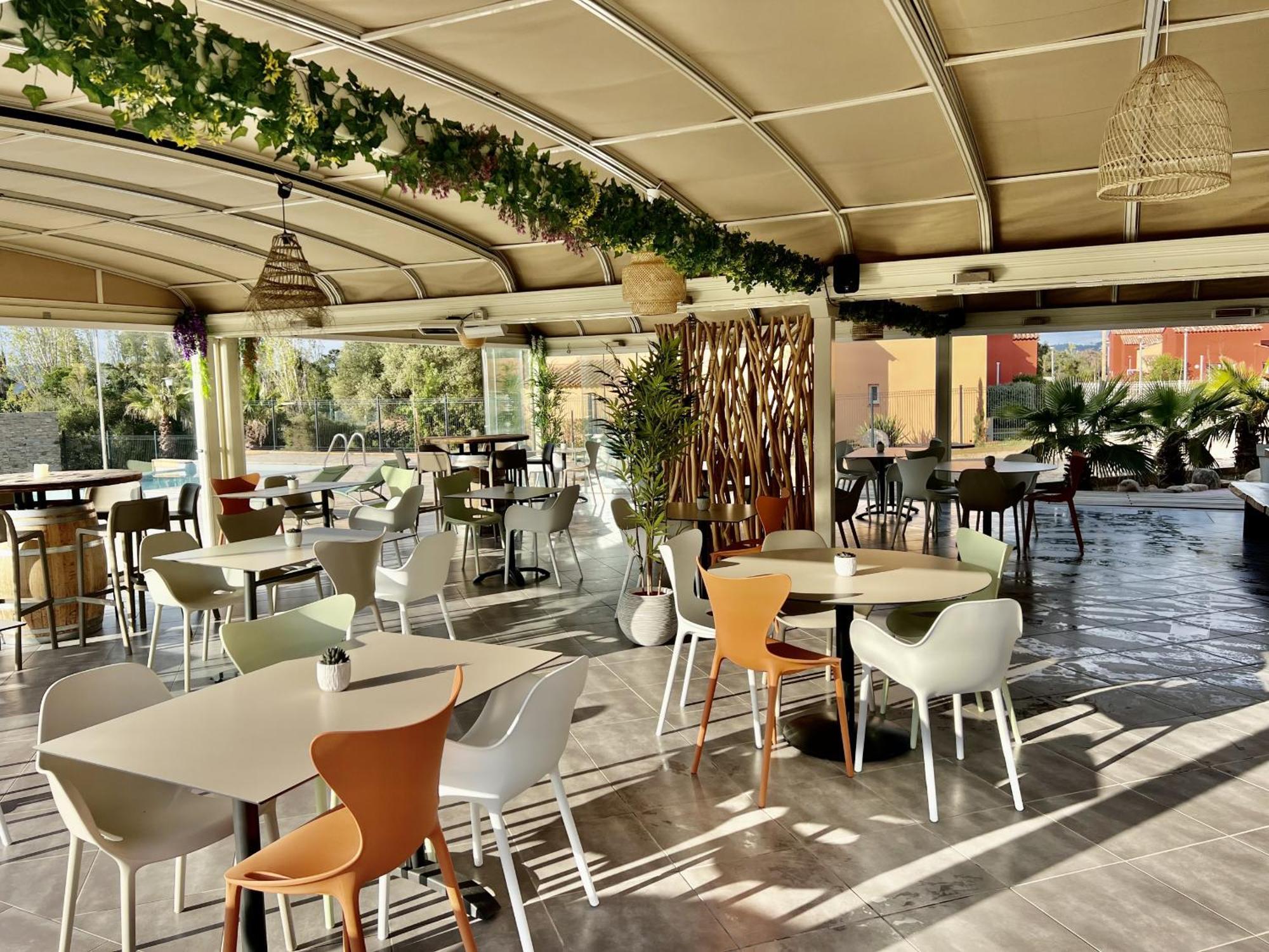 Residence Hoteliere Les Hameaux De Saint Cyprien Appartement 2 Chambres ลิชชี ภายนอก รูปภาพ